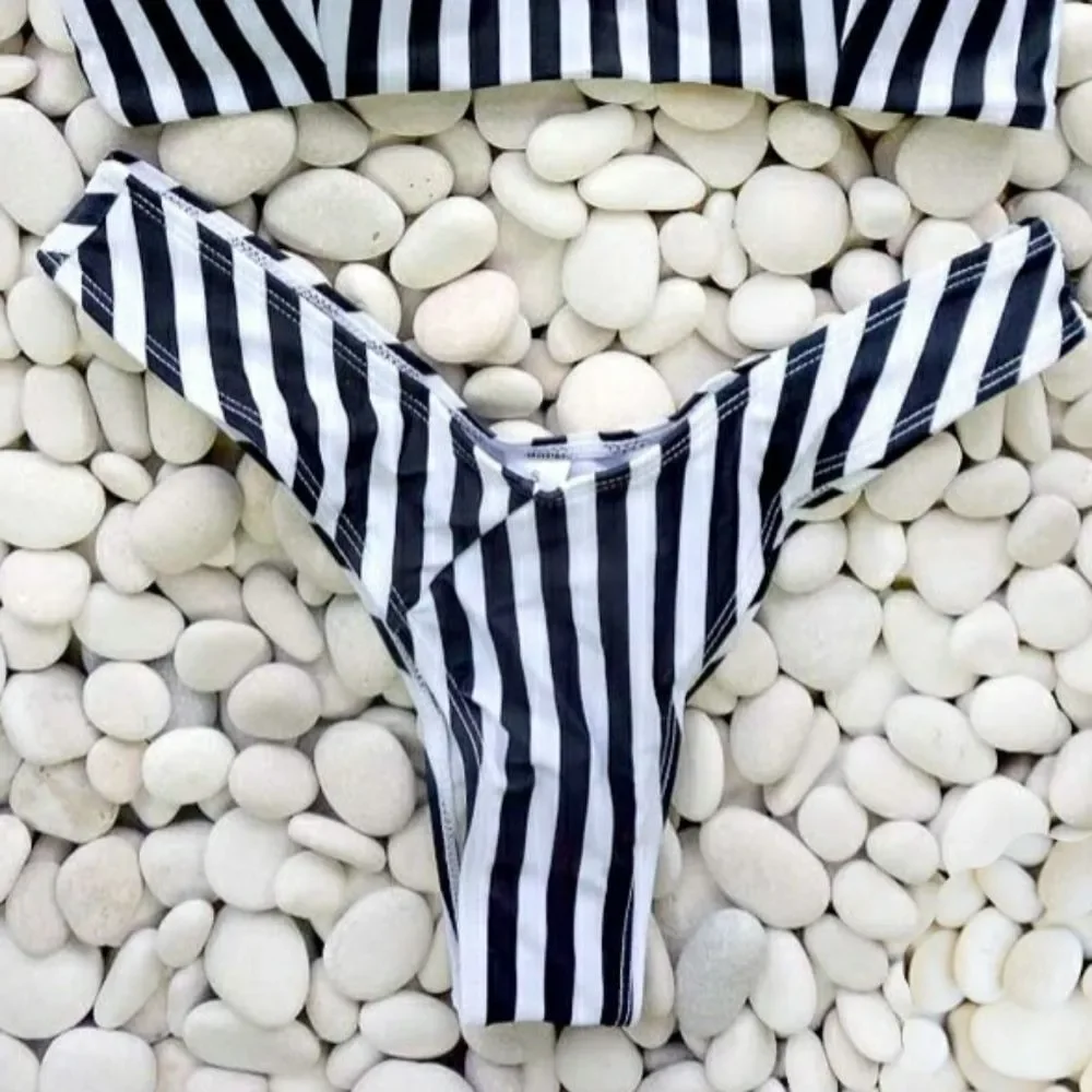 Striped Cheeky Bikini Set - Picture 11 of 12